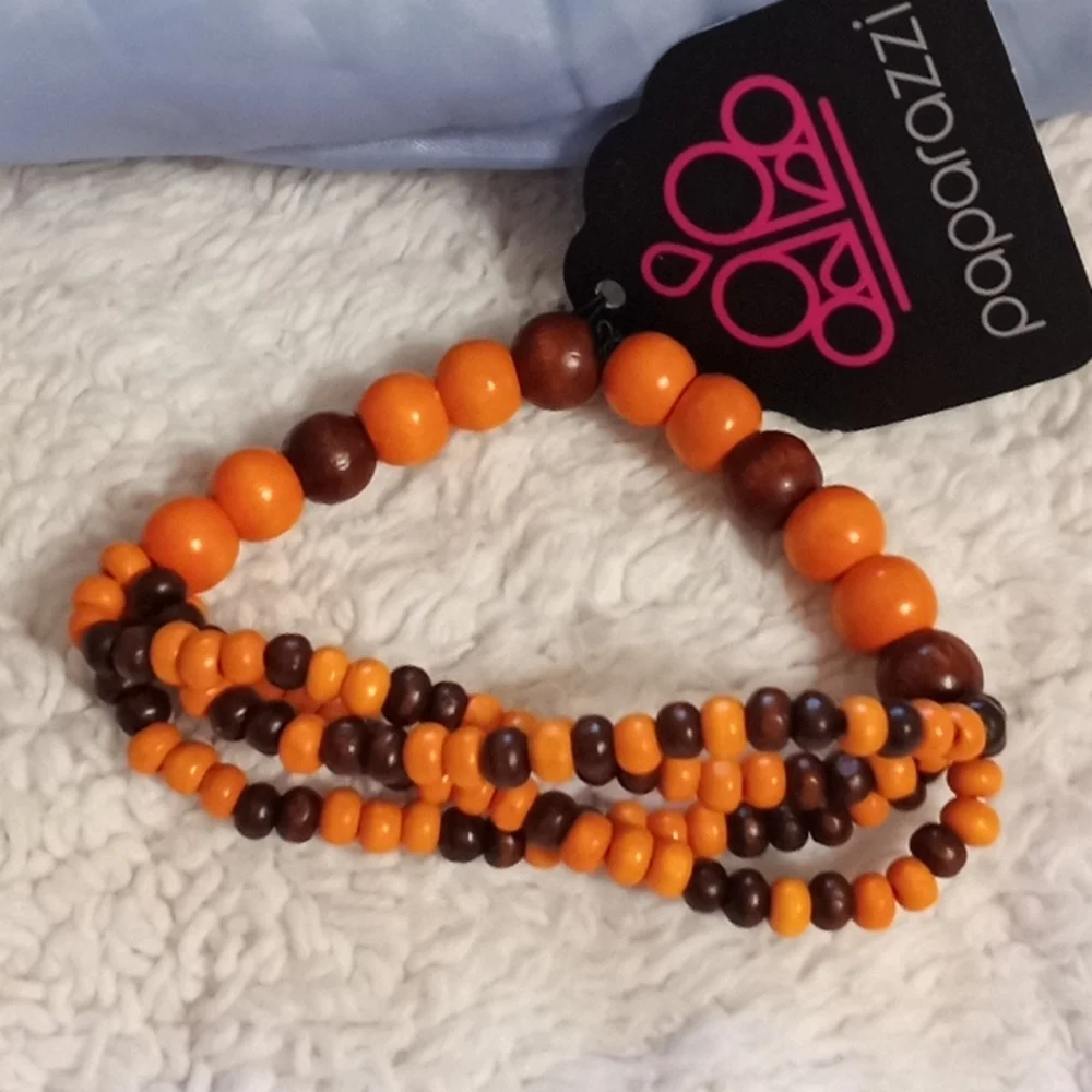 Oceania Oasis Orange Strechy Wooden Bracelet NWT